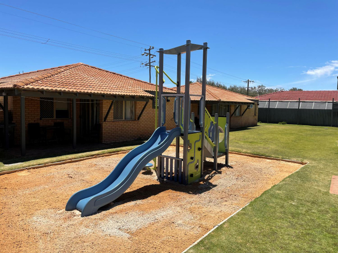 Others 3, Geraldton Ocean West Holiday Units, Geraldton