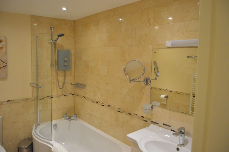 Bathroom 3, Ness View Apartment, Highland