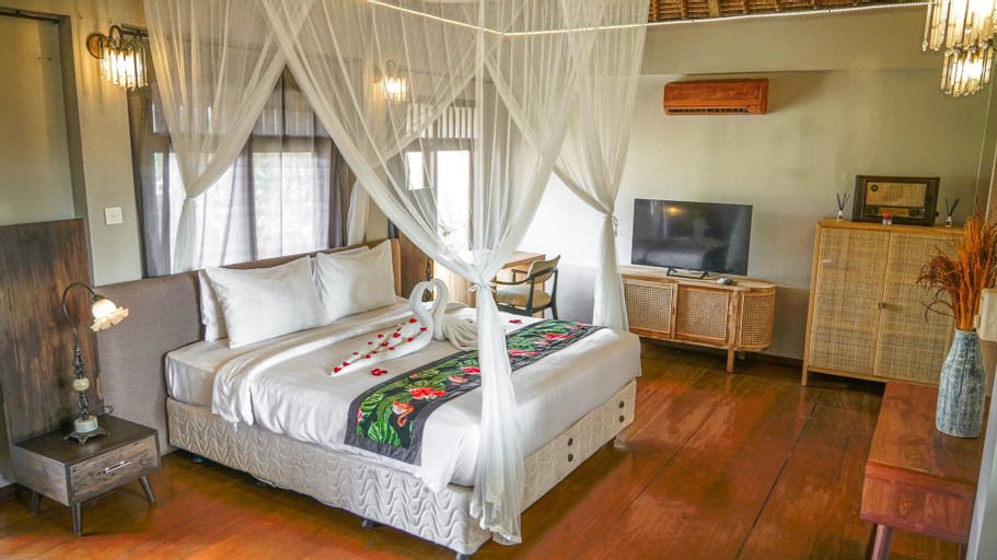 Bedroom 24