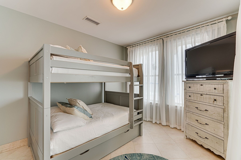 Bedroom 3, Ocean Front Escape 4 Bedroom Home by RedAwning, Walton