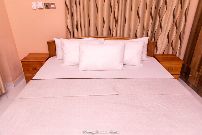 Bedroom, 1 Bed Apartment - Rooftop Terrace, Parking, Wifi, Accra