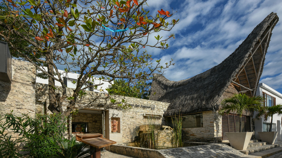 Exterior & Views 2, Casa del Jaguar Beach Hotel, Isla Mujeres