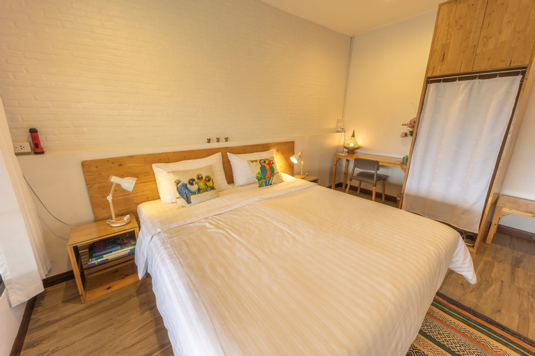 Bedroom 16
