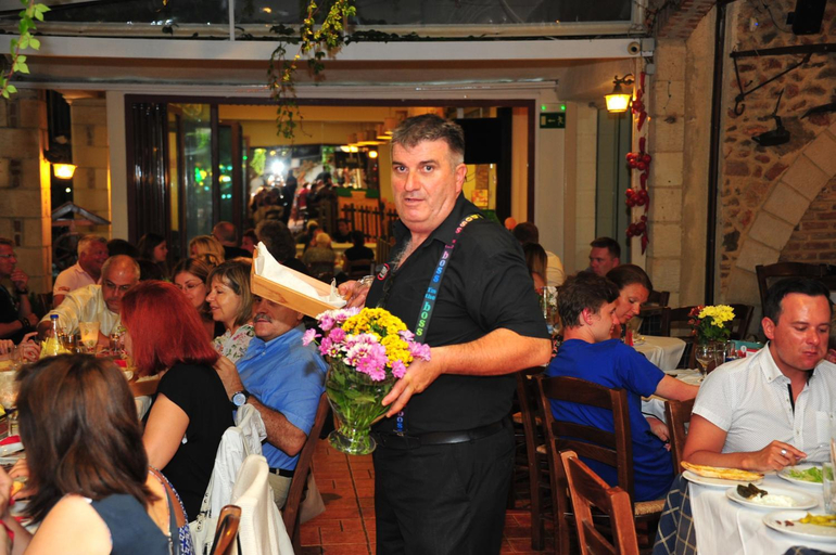 Food & Drinks 2, Mithos Apartments, Crete
