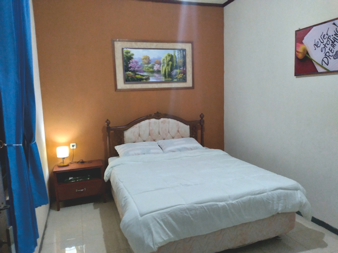 Bedroom 12