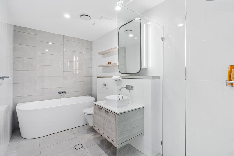 Bedroom 4, Surfers Paradise New Beachfront Apartments, Gold Coast