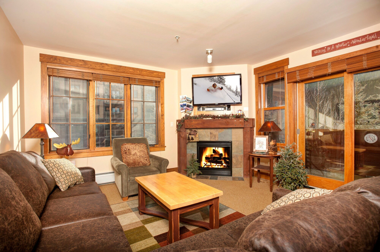 Primary image 1, Springs 8848, Summit