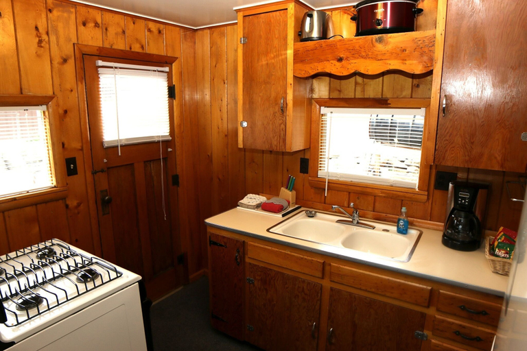 Private kitchen, Lazy R Cottages: 2 2 Bedroom Cabin, Larimer