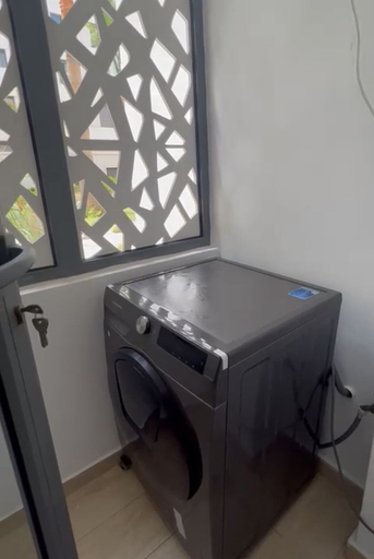 Interior 4, 2 Bed Apartment - Balcony, Parking, Wifi, Casablanca