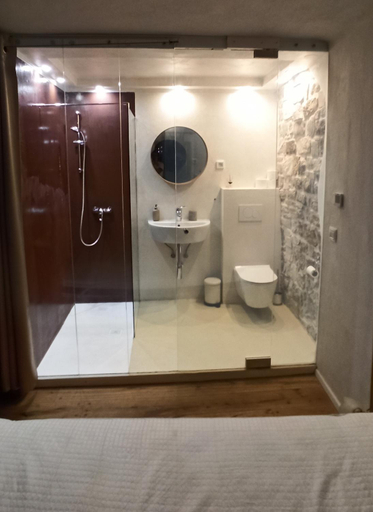 Bathroom 5, Vila Nada Piran, Piran
