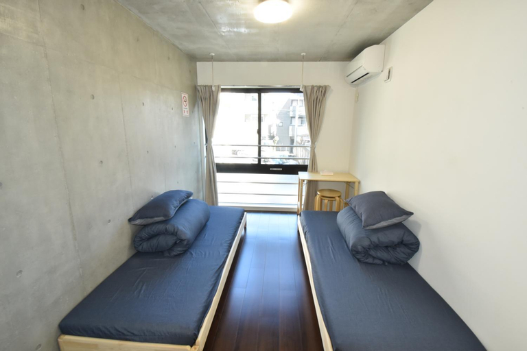 Bedroom 13