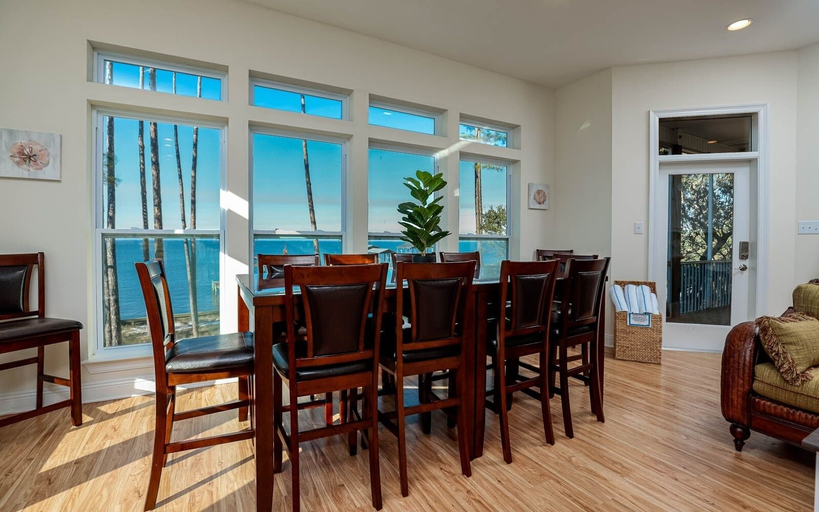 Dining 4, Pelican Roost 9407 4 Bedroom Home, Baldwin