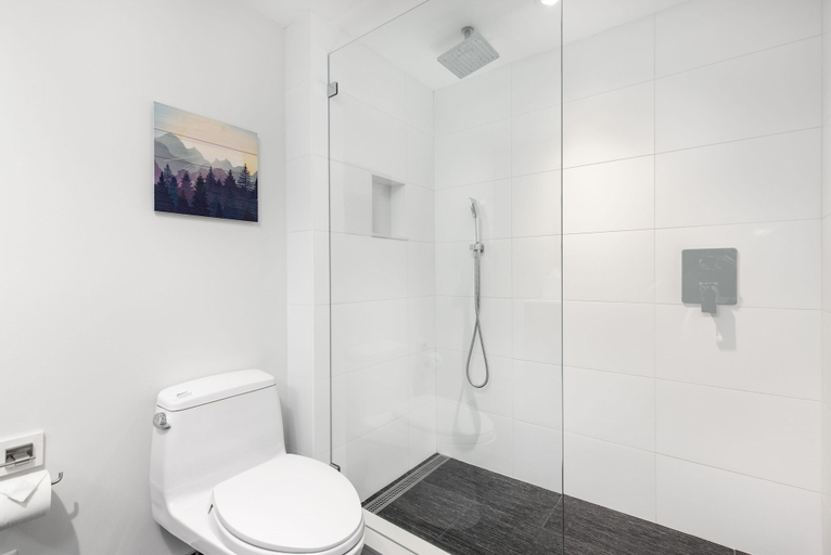 Bathroom 4, Adara Hotel, Squamish-Lillooet