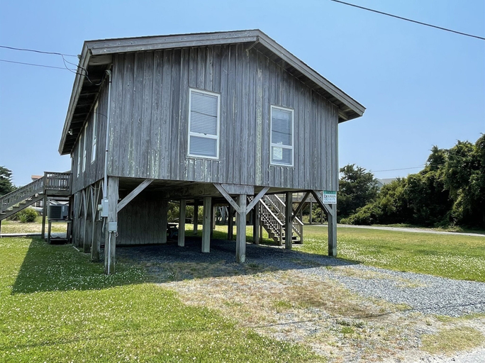 Exterior 4, Exhale 3 Bedroom Cottage by RedAwning, Dare