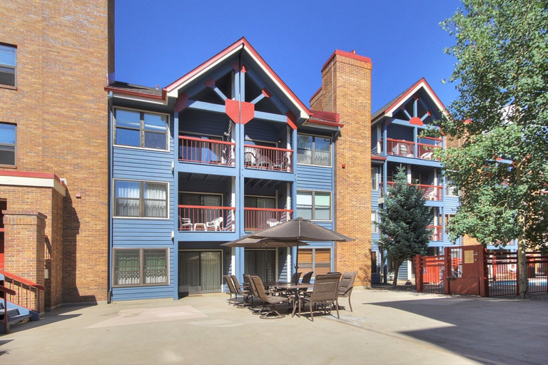 Exterior, Charming 2br Steps To Snow-capped Adventures + Main St 2 Bedroom Condo by RedAwning, Summit