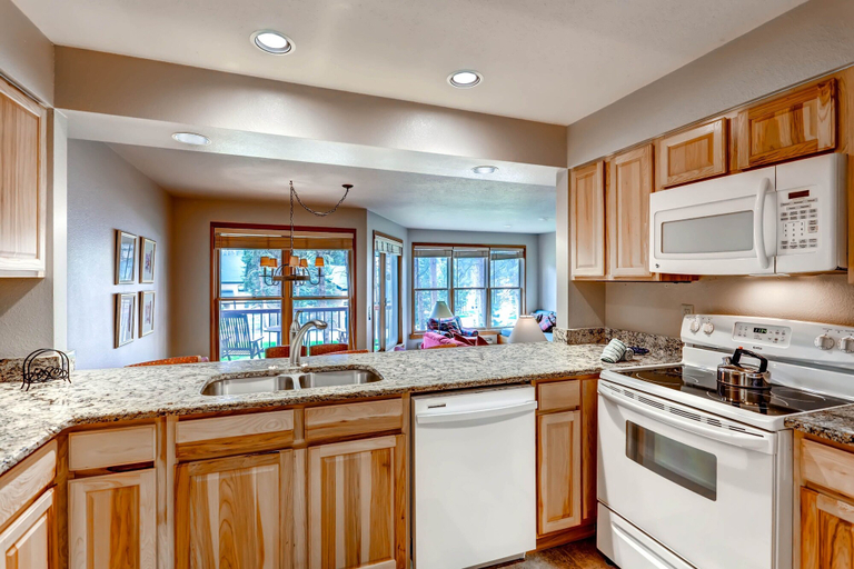 Private kitchen 4, Quicksilver 1643, Summit