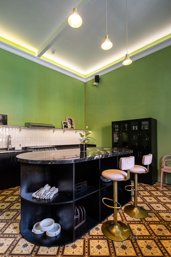 Food & Drinks 5, HOLT's Hotel De Mi Independencia, Del Centro
