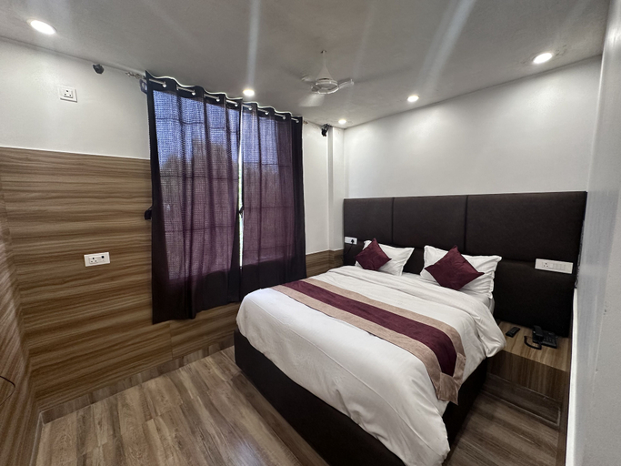 Bedroom 5, Hotel Obsidian Red, Gorakhpur