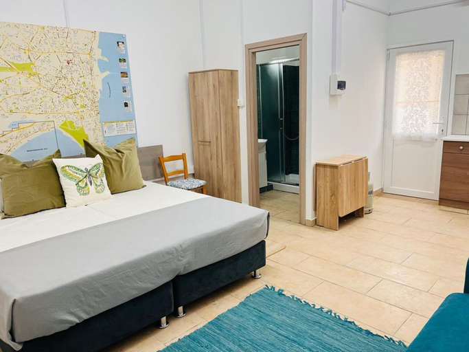 Room 4, Impeccable Newly Renovated Studio in Larnaca, Larnaca