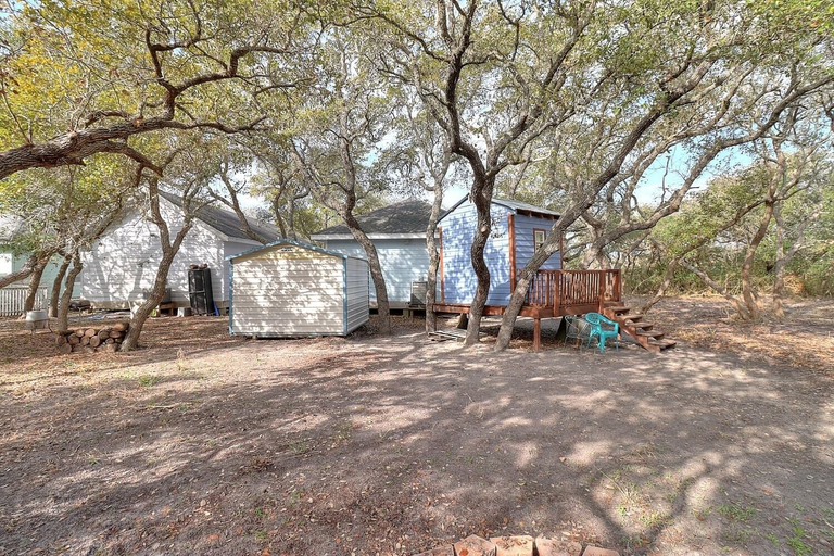 Property grounds 4, Heron Hideaway 2 Bedroom Cottage by RedAwning, Aransas