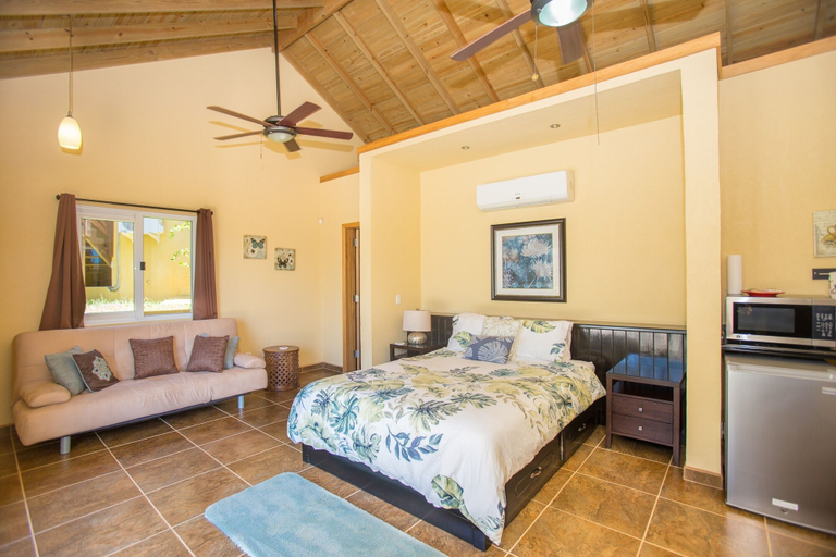 Bedroom 2, Casa de Admirada, Roatán