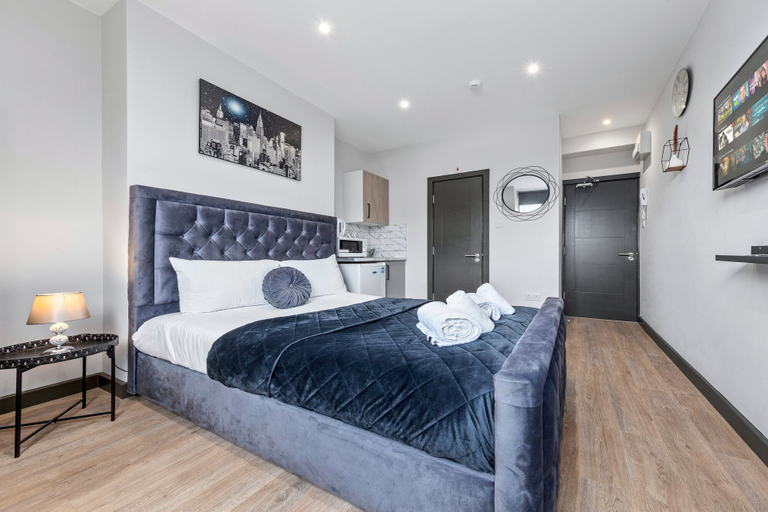 Bedroom 2, Cozy Serviced Ensuite Room Sydenham London Se26, London