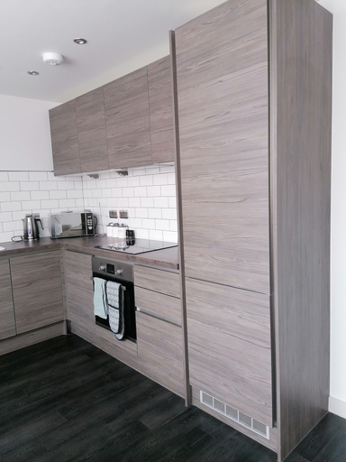 Others 3, 1-bed Apt Sleeps 2 With Free Parking, Sheffield