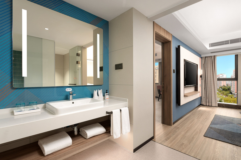 Bathroom 5, Holiday Inn Express SHANGHAI GUMEI, Shanghai