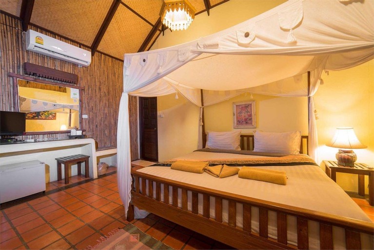 Bedroom 6