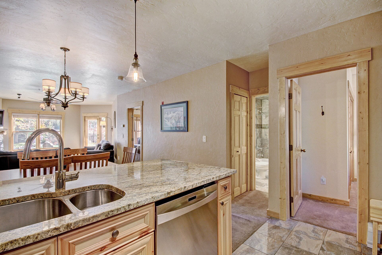 Bathroom 4, 2609 Tenderfoot Lodge, Summit