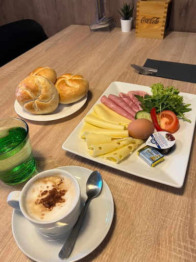 Food & Drinks, SLEEEP HOTEL Ansfelden, Linz Land