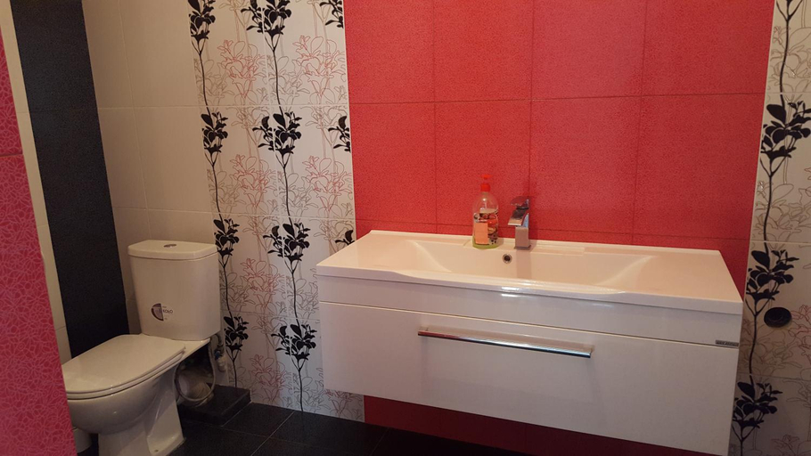 Bathroom, Americana, Astana City