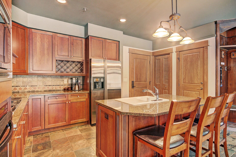 Private kitchen 4, 3044 Lone Eagle 2 Bedroom Condo by RedAwning, Summit