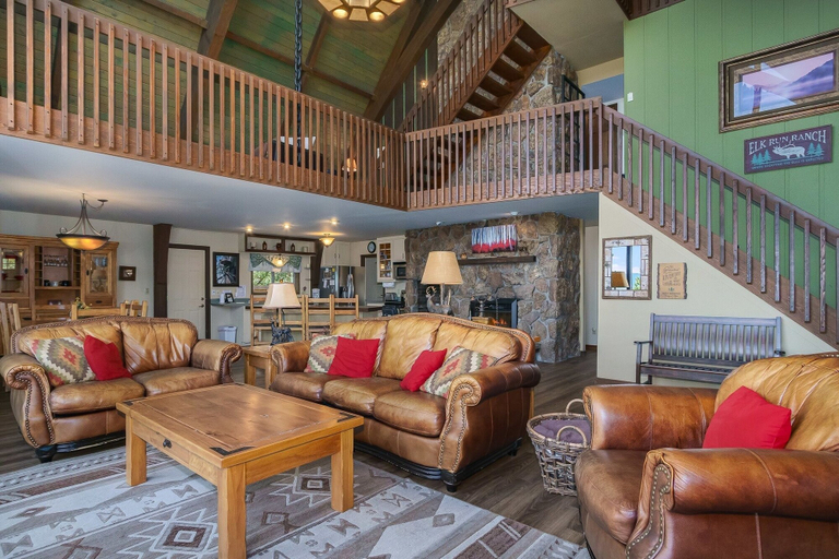 Living area 3, Sky View In The Rockies -- Ev #3473 3 Bedroom Home by RedAwning, Larimer