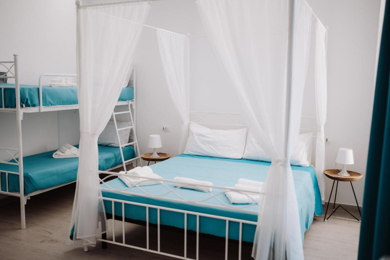 Bedroom 2, Brezza, Foggia