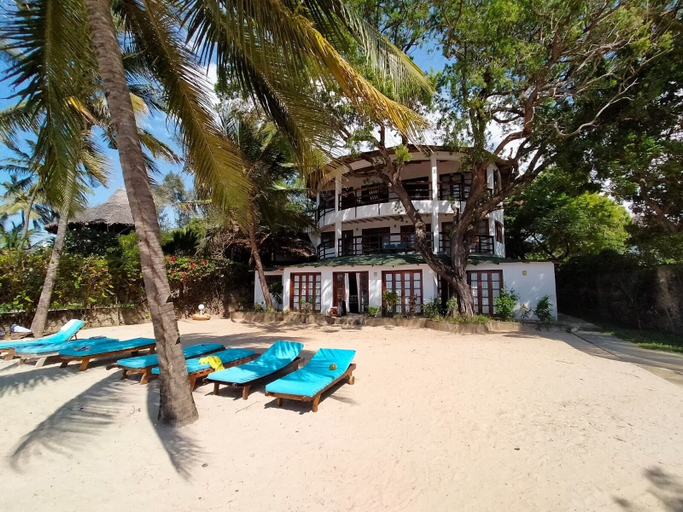 Others 4, Silver sand beach hotel, Malindi