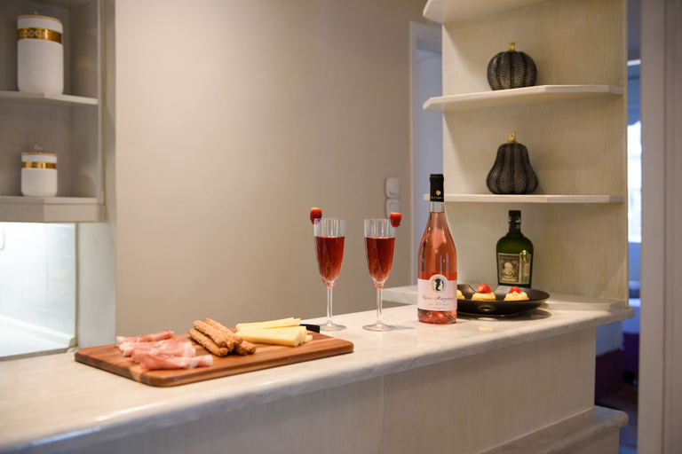 Food & Drinks 4, Regina's Downtown Apartment Corfuescapes, Ionian Islands
