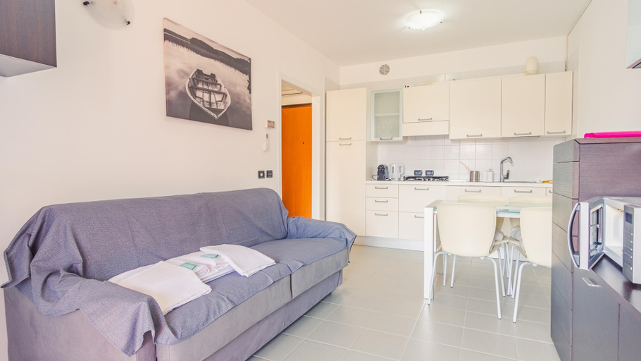 Room 2, Fior di Loto - Italian Homing, Brescia