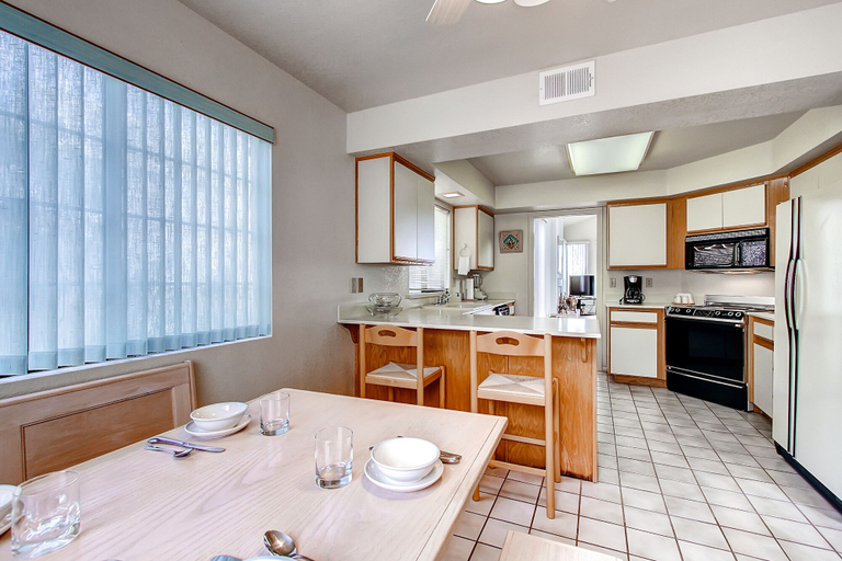 Others 5, Borrego Springs Hideaway: Pool Table, Mtn Views!, San Diego