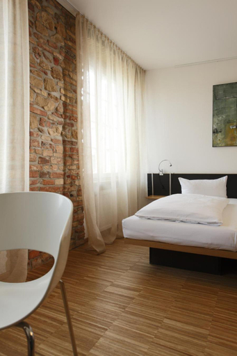 Bedroom, OX Hotel, Breisgau-Hochschwarzwald