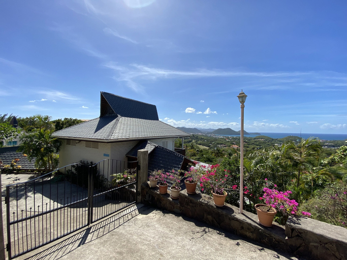 Exterior & Views, Hummingbird Villa - Tropical 3 bedroom Villa with Panoramic Views 3 Home by RedAwning