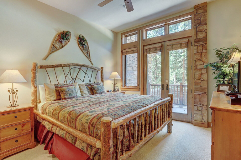 Room 4, 3056 The Timbers 1 Bedroom Condo by RedAwning, Summit