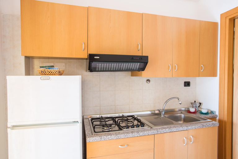 Others 4, One Love apartments, Foggia
