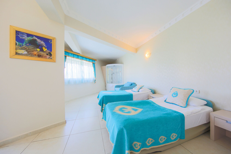 Bedroom 4, Daima Biz Hotel - Dolusu Aquapark Access - All inclusive, Kemer