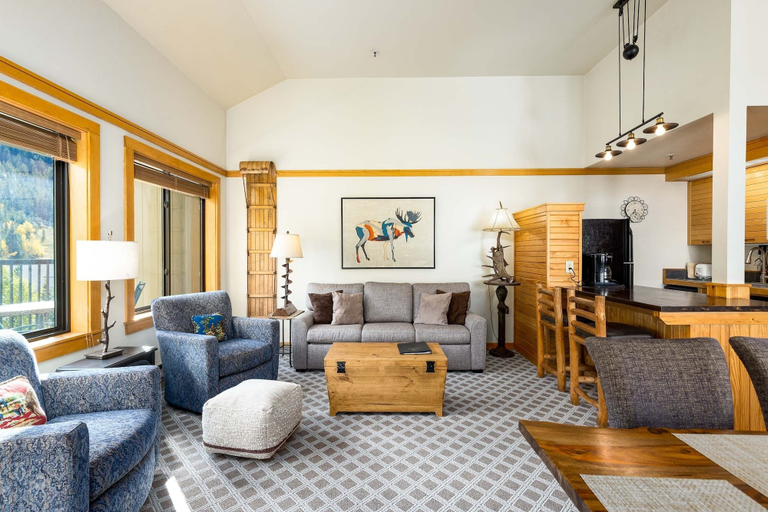 Living area 3, 2796 Slopeside 2 Bedroom Condo by RedAwning, Summit