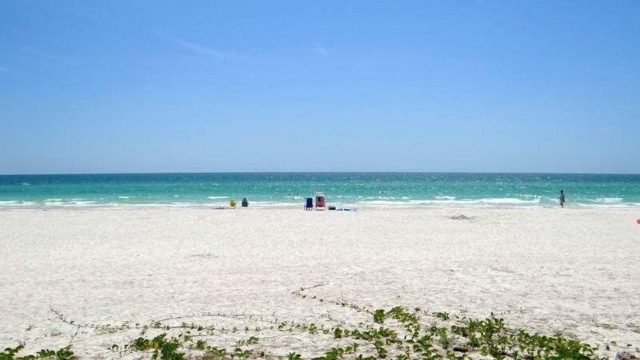 Beach 3, 105a 12th Street South Back 2 Bedroom Apts by RedAwning, Manatee
