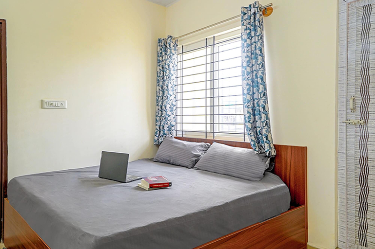 Wandr Carina - Sarjapur, Vaishnavi Tech park, Columbia Asia Hospital, Bangalore