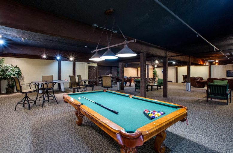 Game room 5, Snowline Lodge Condo #9, Whatcom