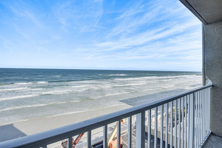 Others 4, Daytona Beach Retreat: Beach Access!, Volusia