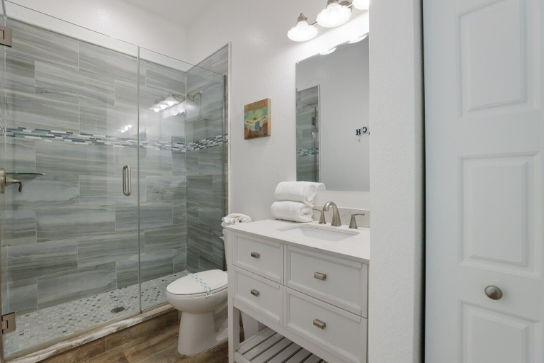 Bathroom 4, Seastar 2 Bedroom Home, Manatee